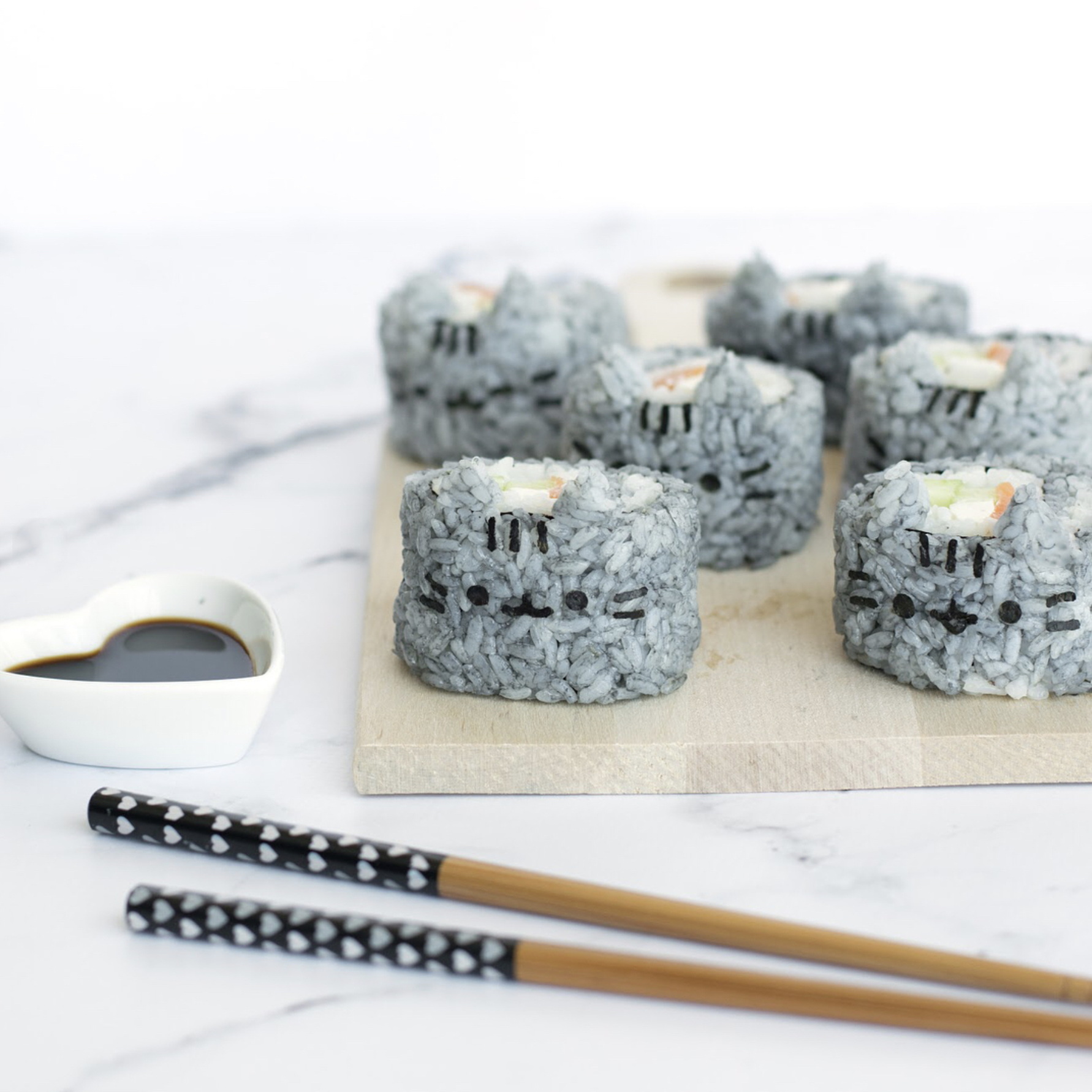 pusheen sushi