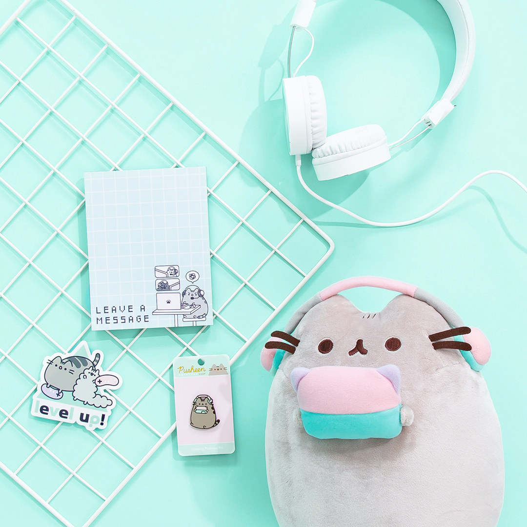 gaming pusheen plush